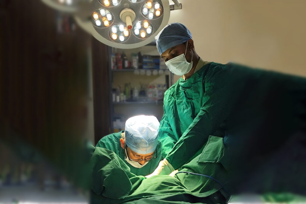 Minimally invasive Ayurvedic treatment for piles and fistula in Kolkata clinic